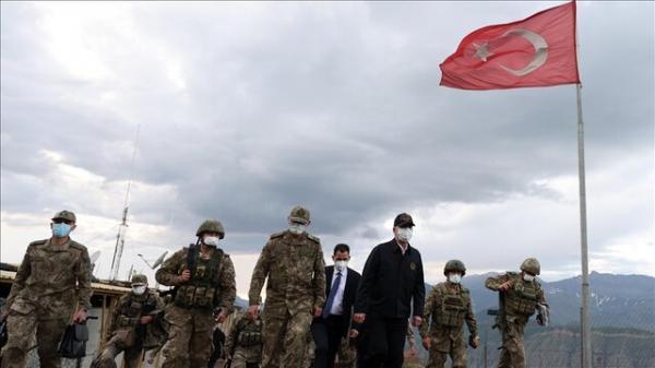 مقام کرد: ارتش ترکیه بر مواضع پ.ک.ک در شمال عراق تسلط یافته است