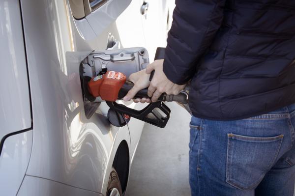 سهمیه جبرانی بنزین چه زمانی واریز خواهد شد؟