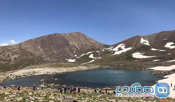 دریاچه قوچ گلی داغی یکی از جاذبه های دیدنی آذربایجان شرقی است