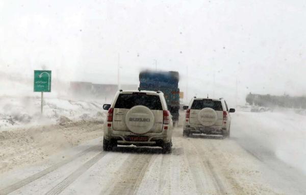 برف و باران در جاده های 20 استان؛ این محورها مسدود است