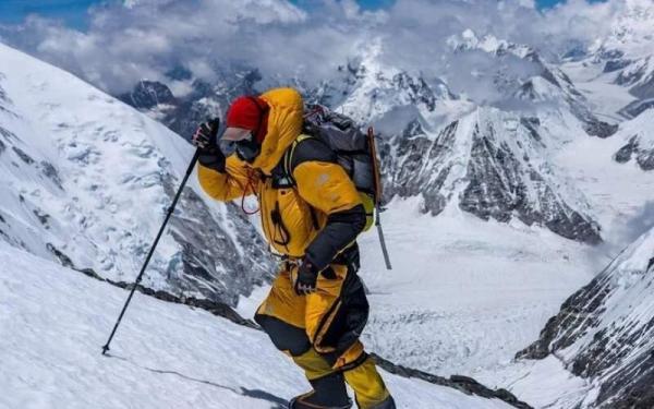 ببینید ، گلایه های یک کوهنورد از شرایط بلندترین قله دنیا ، اورست خشک تر و پرسنگلاخ تر شده است